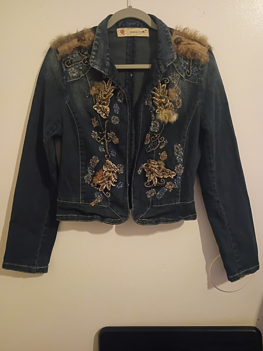 Embellished Women's Blue Denim Jacket with Faux Fur Trim and Embroidery Sz M